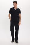 Erkek Slim Fit Dar Kesim %100 Pamuklu Çizgili Detaylı V Yaka Siyah Polo Yaka Tişört