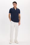 Erkek Slim Fit Dar Kesim %100 Pamuklu Çizgili Detaylı V Yaka Lacivert Polo Yaka Tişört