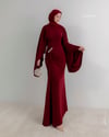 Belden Büzgülü Aksesuarlı Bordo Elbise