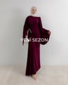 Belden Büzgülü Aksesuarlı Mürdüm Elbise