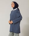 Çizgili Yaka Detaylı Lacivert Sweat