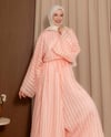 Geniş Pantolonlu Pembe Takım