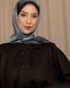 Geniş Patlı Bağcıklı Siyah Gömlek
