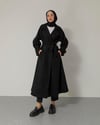 Kemeri Tokalı Siyah Kaşe Kaban