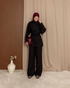 Mendil Yaka Siyah Takım