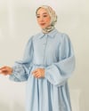 Oversize Yarım Düğmeli Bebe Mavisi Kabartma Kumaş Elbise