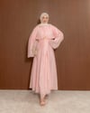 Pelerinli Pembe Elbise