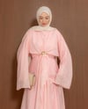 Pelerinli Pembe Elbise