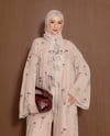 Şal Detaylı Desenli Bej Abaya