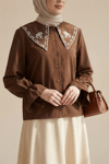 Bebe Yaka Fistolu Kolu Lastikli Poplin Gömlek Bluz -Kahve-Gömlek-349-8045-R15
