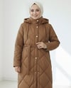 Beli Kemerli Önü Çıtçıtlı Kapşonlu Astarlı Uzun Kapitone Mont -Taba-Mont-414-4959-R12