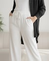 Beli Lastikli Bağcık Detaylı Bol Paça Sofya Keten Pantolon -Beyaz-Pantolon-326-10061-R02