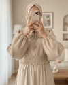 Beli Lastikli Bebe Yaka Uzun Kol Bluz   -Bej-Bluz-349-3032-R56
