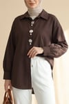 Broş Detaylı Gizli Düğmeli Poplin Gömlek -Kahve-Gömlek-398-11001-R15