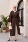Broş Detaylı Yanları Yırtmaçlı Kabartma Puantiye Desenli Jakarlı Kimono -Koyu Kahverengi