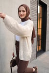 Çiçek Detaylı Ajurlu Örme Triko Hırka -Krem