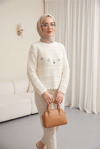 Çiçek Nakışlı Ajurlu Desenli Triko Kazak -Beyaz-Kazak-109-1229-R02