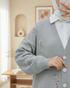 Çiçek Nakışlı Parlak Düğmeli Triko Hırka -Gri-Hırka-357-6248-R11