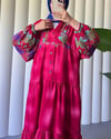 Dik Yaka Yarım Düğmeli Kolu Lastikli Desenli Elbise -Pembe-Elbise-199-60616-R20