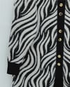 Düğmeli Zebra Desen Sakallı Triko Hırka -Siyah-Hırka-280-3286-R01