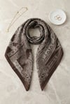 Eskiz Desenli Rayon Eşarp -Koyu Kahverengi