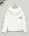سويت شيرت بغطاء للرأس مع تنورة مطاطية - أبيض-Baskılı Sweatshirt-357-3048-R02