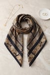 Geometrik Çerçeveli Rayon Eşarp -Taba