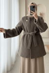 İçi Astarlı Tek Düğmeli Kemerli Sakallı Kap -Kahve-Trençkot-223-3077-R15