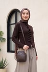 Önü Fırfırlı Düğmeli Dik Yaka Triko Hırka -Koyu Kahverengi