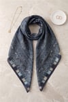 Otantik Desenli Coton Eşarp  -İndigo-Eşarp-201-10113-R21