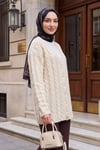 Saç Örgü Desenli İnci Düğmeli Triko Hırka -Krem