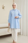 V Yaka Bağlamalı Yakası Fırfırlı Çiçek Nakışlı Poplin Tunik -Bebe Mavi-Tunik-349-8051-R32