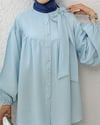 Yakası Fiyonk Detaylı Kolu Lastikli Düğmeli Keten Tunik -Bebe Mavi-Tunik-307-2327-R32