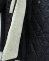 Yakası Kürklü Beli Kemerli Düğmeli Astarlı Kapitone Mont -Siyah-Mont-414-4905-R01