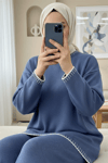 Yuvarlak Yaka Uçları Nakış Detaylı Triko Takım -İndigo-Takım-384-402-R21
