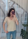 AÇIK BEJ V YAKA TSHİRT 