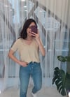 AÇIK BEJ V YAKA TSHİRT 
