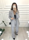 AÇIK GRİ CEKETLİ TAKIM