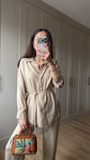 BEJ 0536 KEMERLİ GÖMLEK