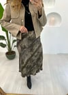 BEJ LEOPAR DESEN SATEN ETEK 