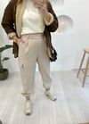 BEJ PAÇA LASTİKLİ KUMAŞ PANTOLON