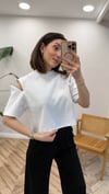 BEYAZ 1005 KOLDAN FERMUARLI TSHİRT