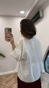 BEYAZ 4937 ÇİZGİLİ YARASA GÖMLEK 
