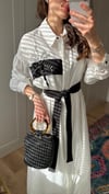 BEYAZ 6736 İŞLEME DETAY ÇİZGİLİ ELBİSE 