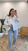 BEYAZ 8098 ÇİZGİLİ GÖMLEK