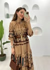 CAMEL KAT KAT GEOMETRİK ELBİSE