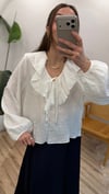 EKRU 6626 VOLANLI BLUZ 