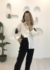EKRU BONCUK İŞLEMELİ GÖMLEK 