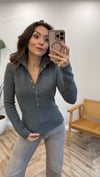 FÜME 0686 DİK YAKA TRİKO FÜME