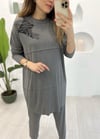GRİ  YAKASI DERİ DETAY PANTOLON TAKIM